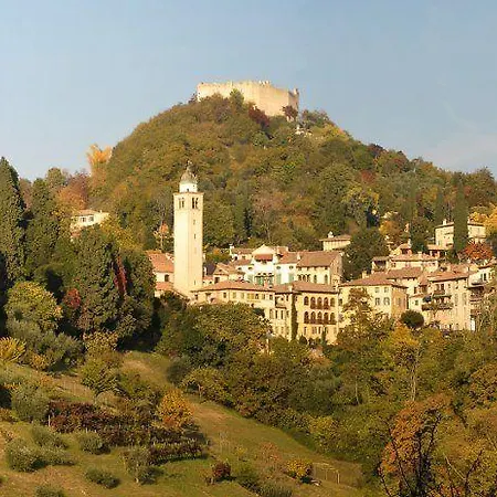 Bed & Breakfast Al Lauro 3*