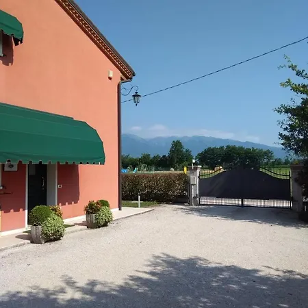 Al Lauro Bed & Breakfast 3*