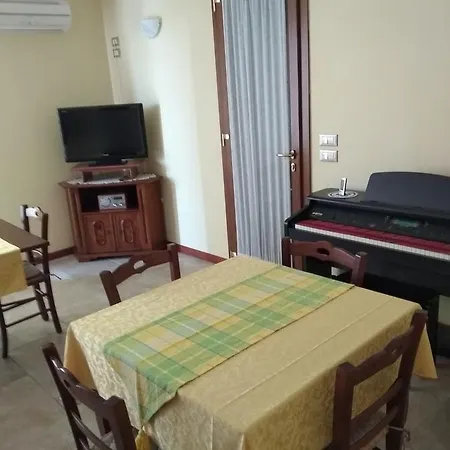 Al Lauro Bed & Breakfast